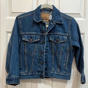 Levi’s Women’s Original Cotton Denim Trucker Jacket Size S